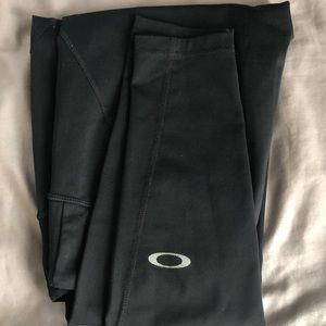 Oakley black leggings